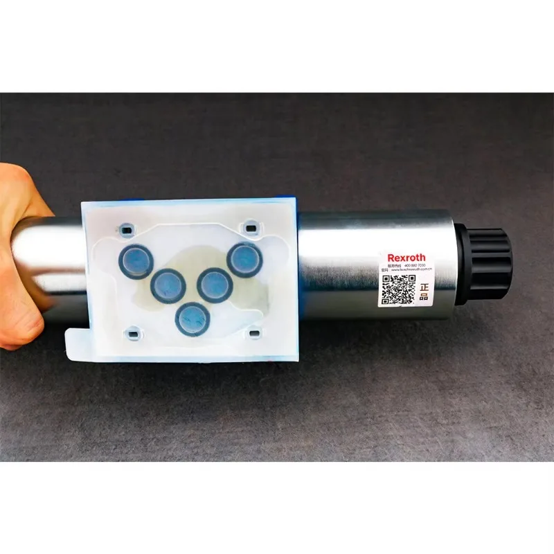 Bos ch Rexroth Tipo 4WE6D6X/EG24N9K4 4WE 10 G40/CG24N9DL Elettrovalvola idraulica con controllo della direzione con bobina 24 12 Volt