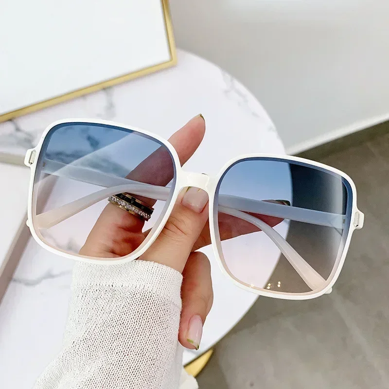 Men Women Oversized Sun Glasses Fashion Style Gradient Color Sunglasses Unisex Retro Square Frame Travel Goggle Shades Eyewear