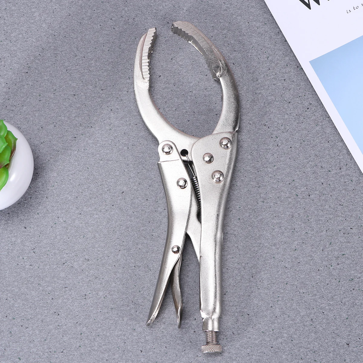 

Clamp Type Oil Filter Wrench Adjustable High Carbon Steel Anti Skid Handle Triangular Grinding Mouth Easy Disassembly Car Repair