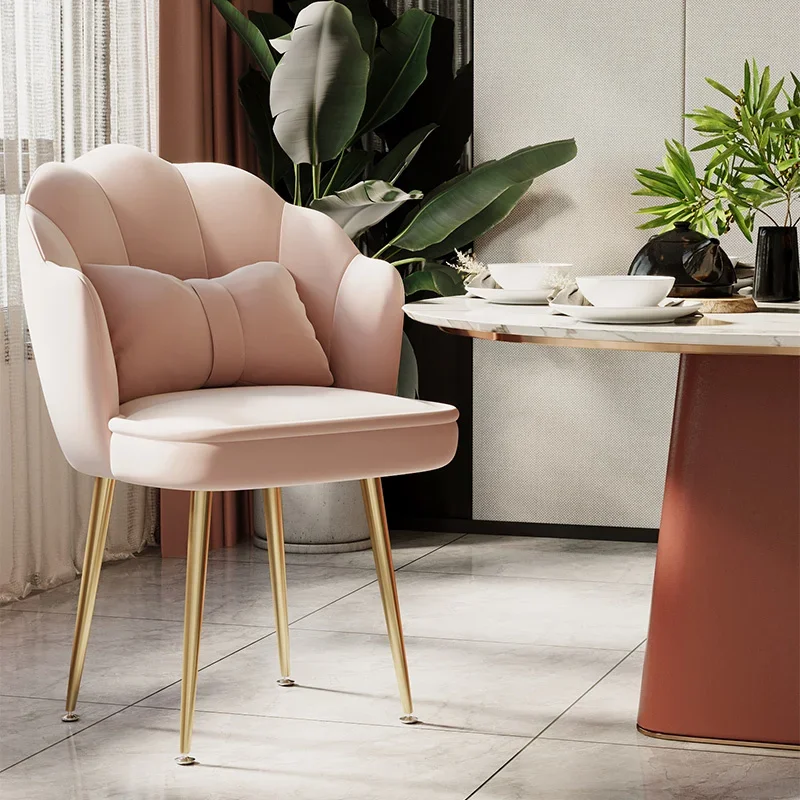 

Nordic Petal Backrest Dining Chair - Light Luxury Makeup Stool, High Resilience Latex Cushion, Fashionable Seating, Home Accent