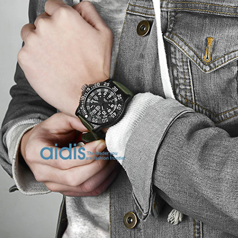 Addiesdive موضة الرياضة في الهواء الطلق ساعات تناظرية للرجال 50 متر مقاوم للماء مضيئة النايلون الرجال العسكرية ساعات المعصم ساعة كوارتز