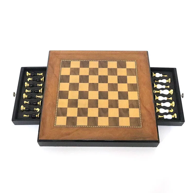 2021 الصين تصميم جديد الشطرنج المحمولة رائجة البيع سعر جيد الشطرنج الكلاسيكي مجموعة الشطرنج الذكية