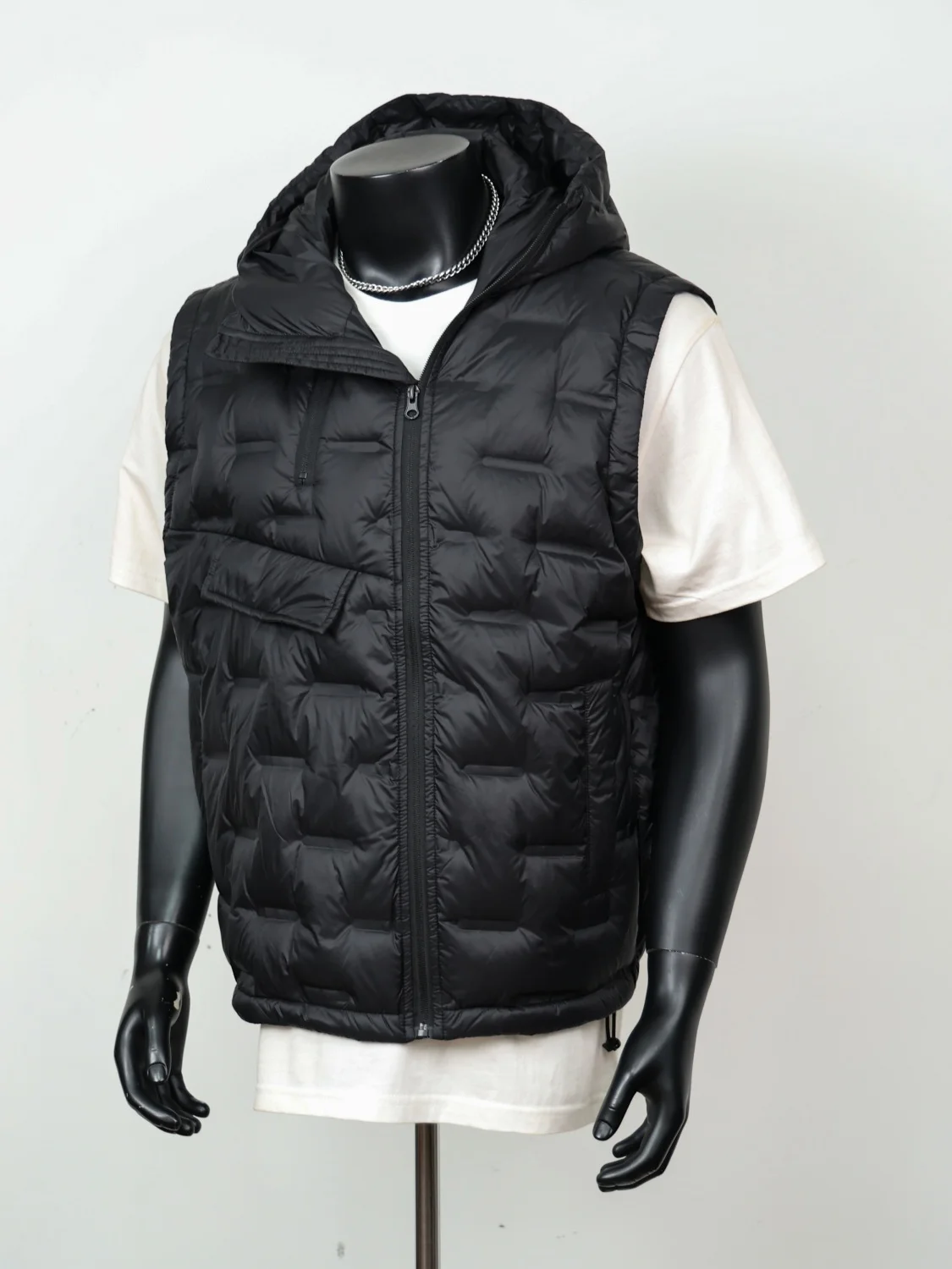 

Мужской зимний пуховый жилет свободного кроя 2025 с капюшоном, в рубчик, в американском стиле, большие размеры, для активного отдыха, молодежный