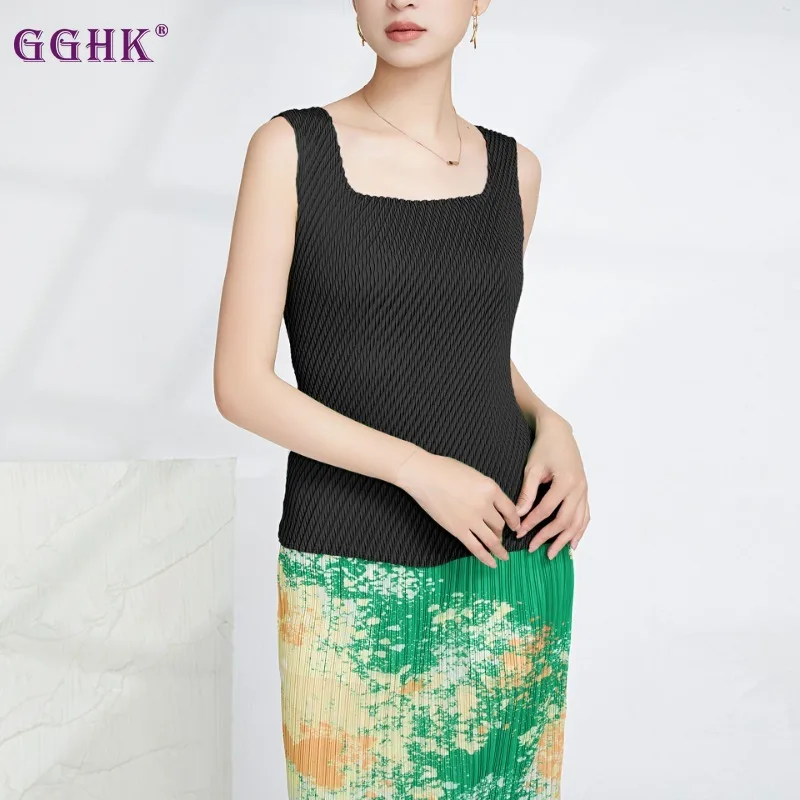 GGHK Camisole Undershirt Outside Women Slim and Thin Design Sense Elastic Pleated Sleeveless T-shirt Tops Women 2024 Summer New