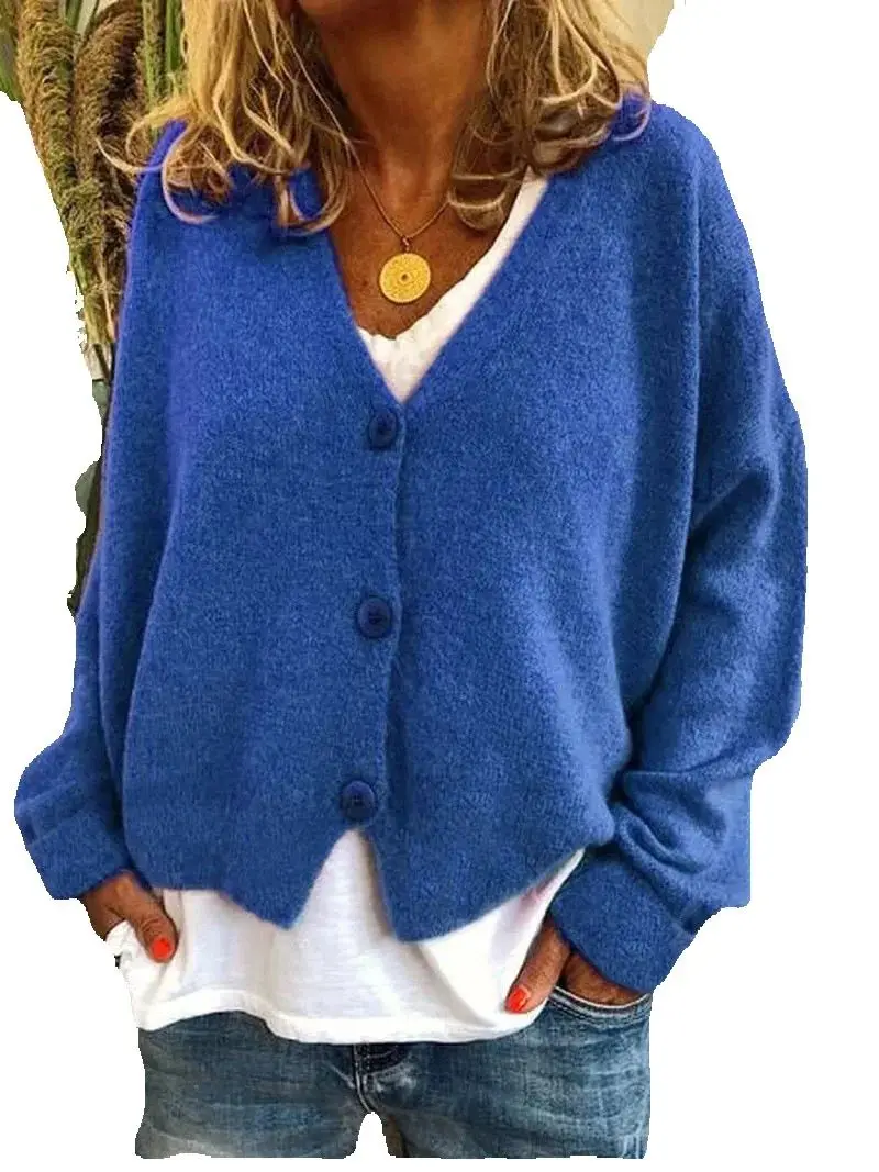 Nowy styl na jesień i zimę 2025: dzianinowy kardigan, luźny sweter, modny i popularny wśród kobiet.