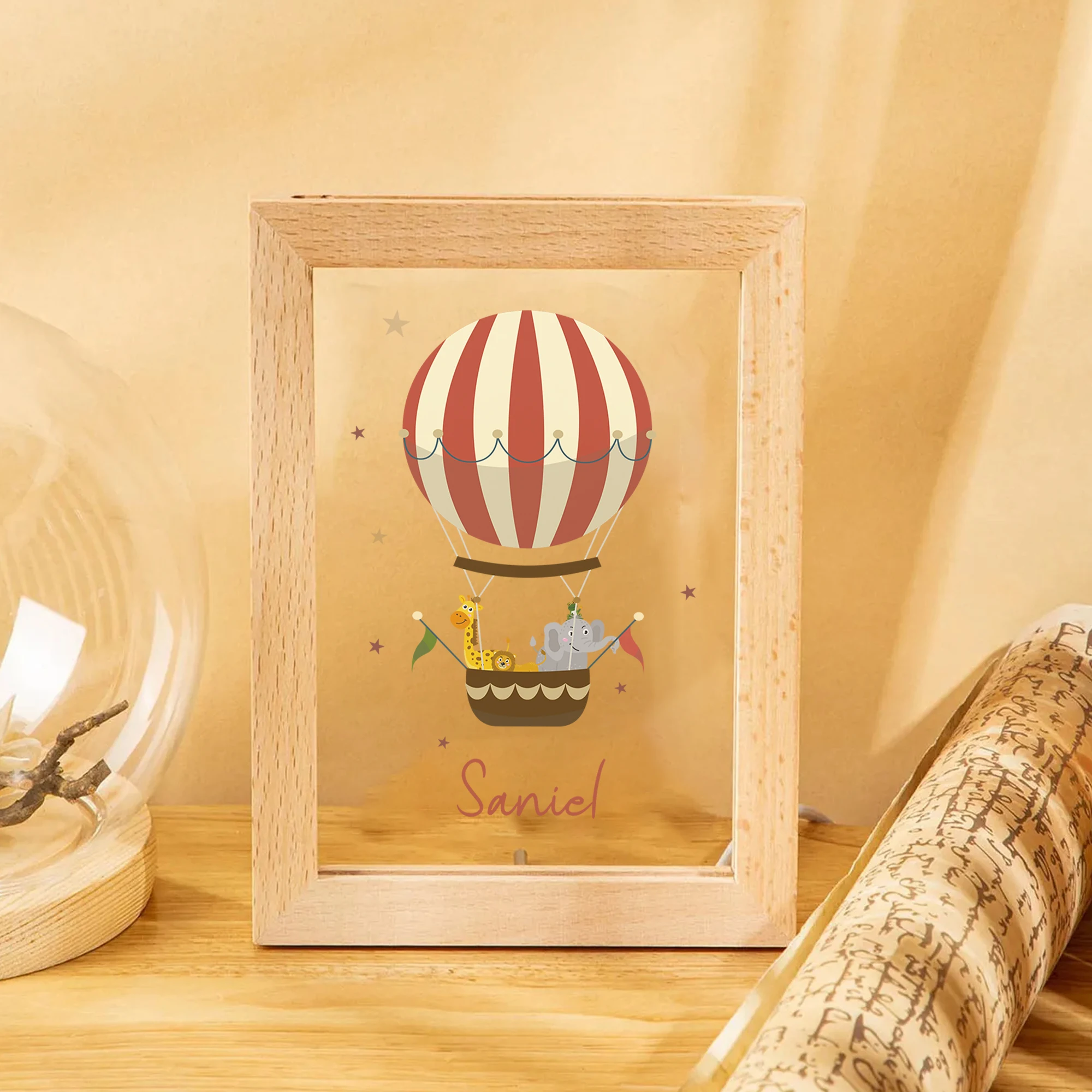 2D شقة مخصصة اسم منطاد الهواء الساخن LED الاكريليك ليلة ضوء الخشب إطار صور 21x17 سنتيمتر الكرتون غرفة نوم الأطفال هدايا ديكور المنزل