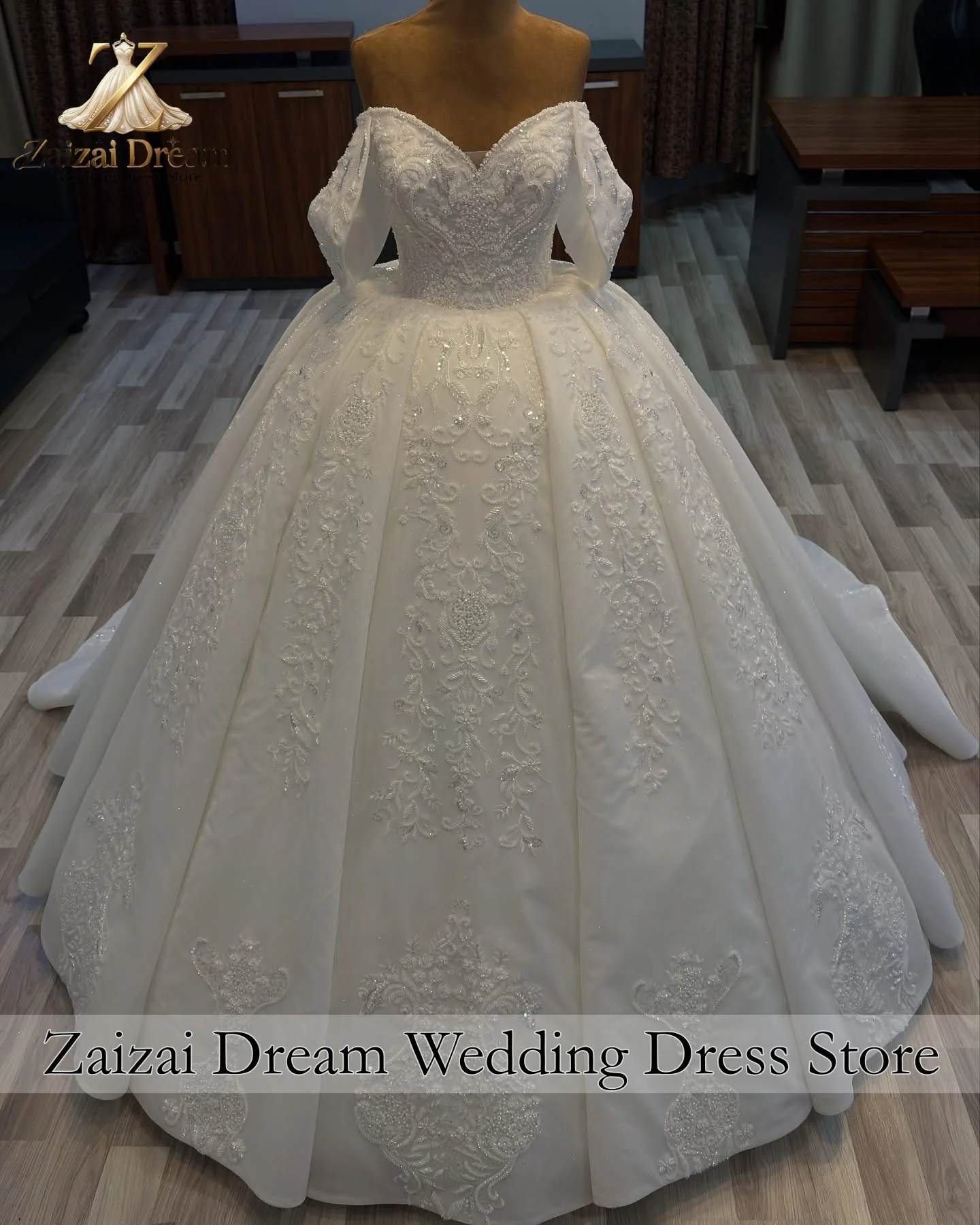 Customized Luxury Ball Gown Wedding Dress Sweetheart Corset Detachable Puff Sleeves Beaded Lace Bridal Gown Vestidos De Novia