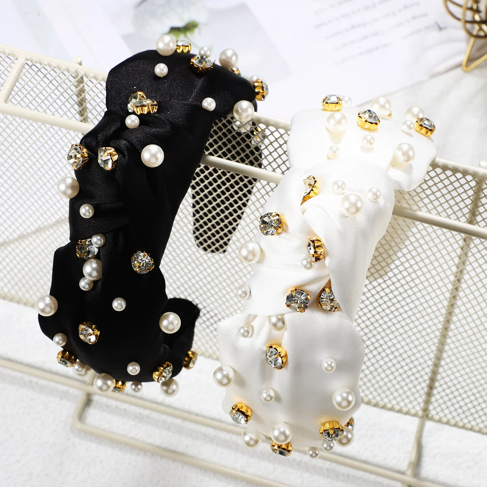 

2Pcs Fabric Pearl Headbands Knotted Elastic Hair Bands for Women Girls Wedding Party Hair Accessories Pearl Headband