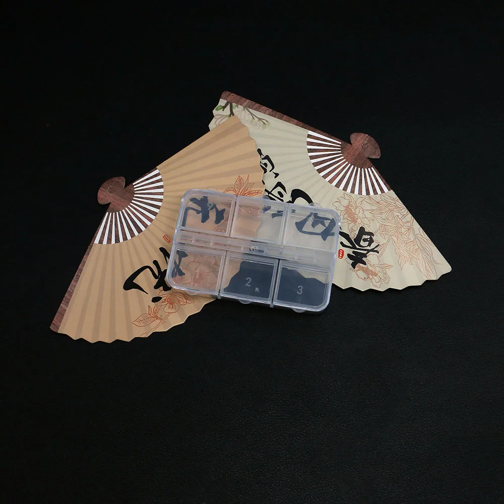 

Minimalist Clear Plastic Jewelry Storage Boxes Lids Divided Compartments Necklaces Bracelets Portable Convenient Organizer Boxes