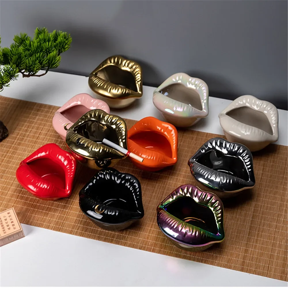 Personalized Lip Shape Ashtray Electroplated Luxury Table Decoration for Girlfriend Boyfriend Birthday Gift Wind Anti Fly Ash