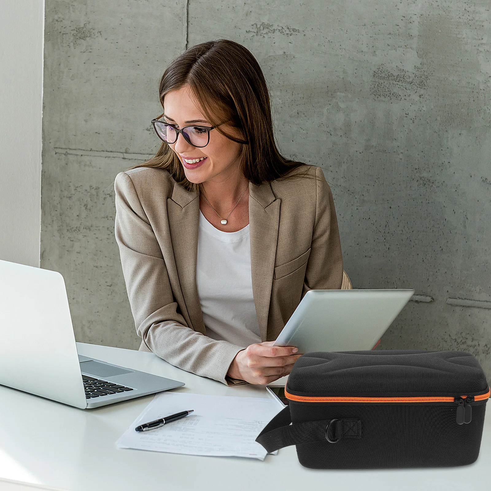 

Speaker Box Shoulder Strap Eva Portable Storage Case Lightweight on The Go Speaker Hard Case Travel Carry Bag Travel Carry Bag