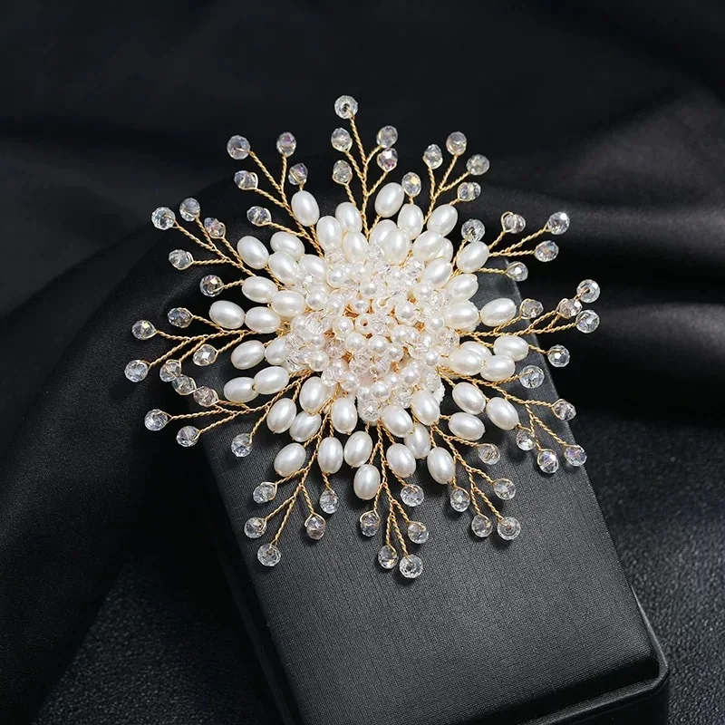 

Handcrafted luxurious pearl snowflake brooch for women, elegant corsage coat pin