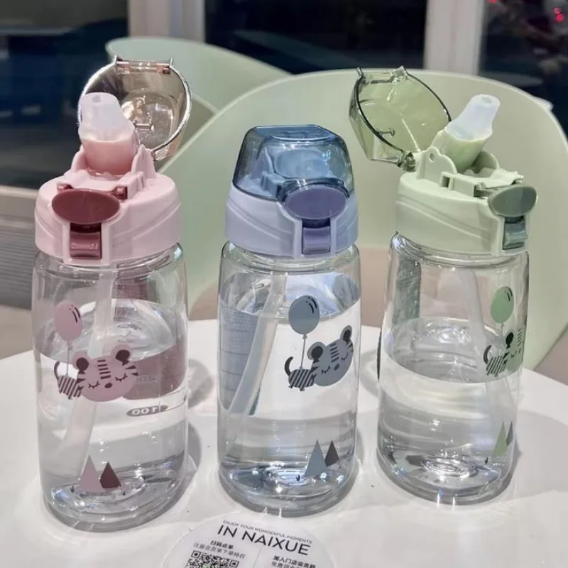 

550ml Kids Sippy Cup Water Bottles Creative Cartoon Feeding with Straws and Lids Spill Proof Portable Toddlers Beverage Cups