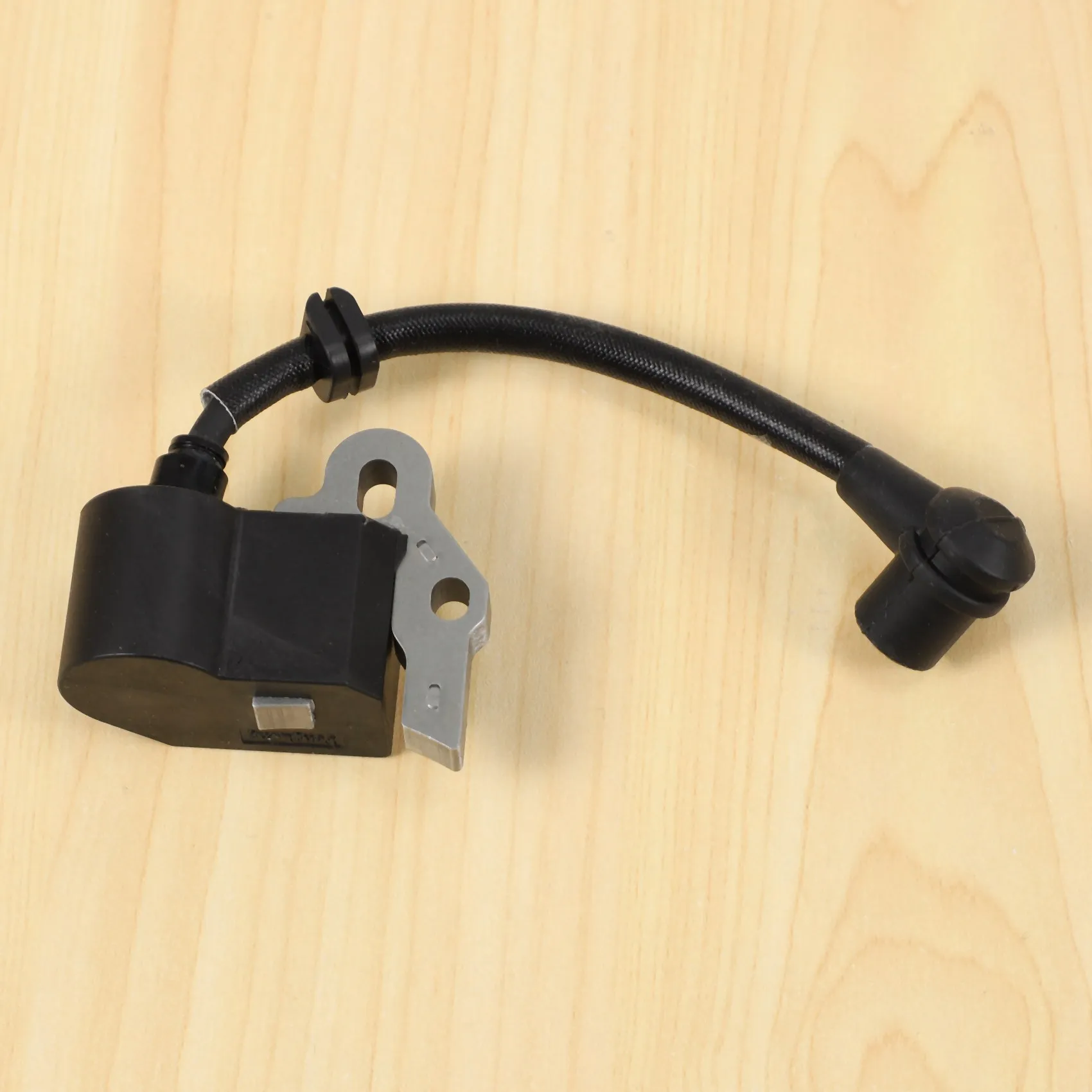 

Катушка зажигания YANA50I для Mcculloch T26CS, B26, B26PS и других моделей 585565501, триммеров T26, кусторезов