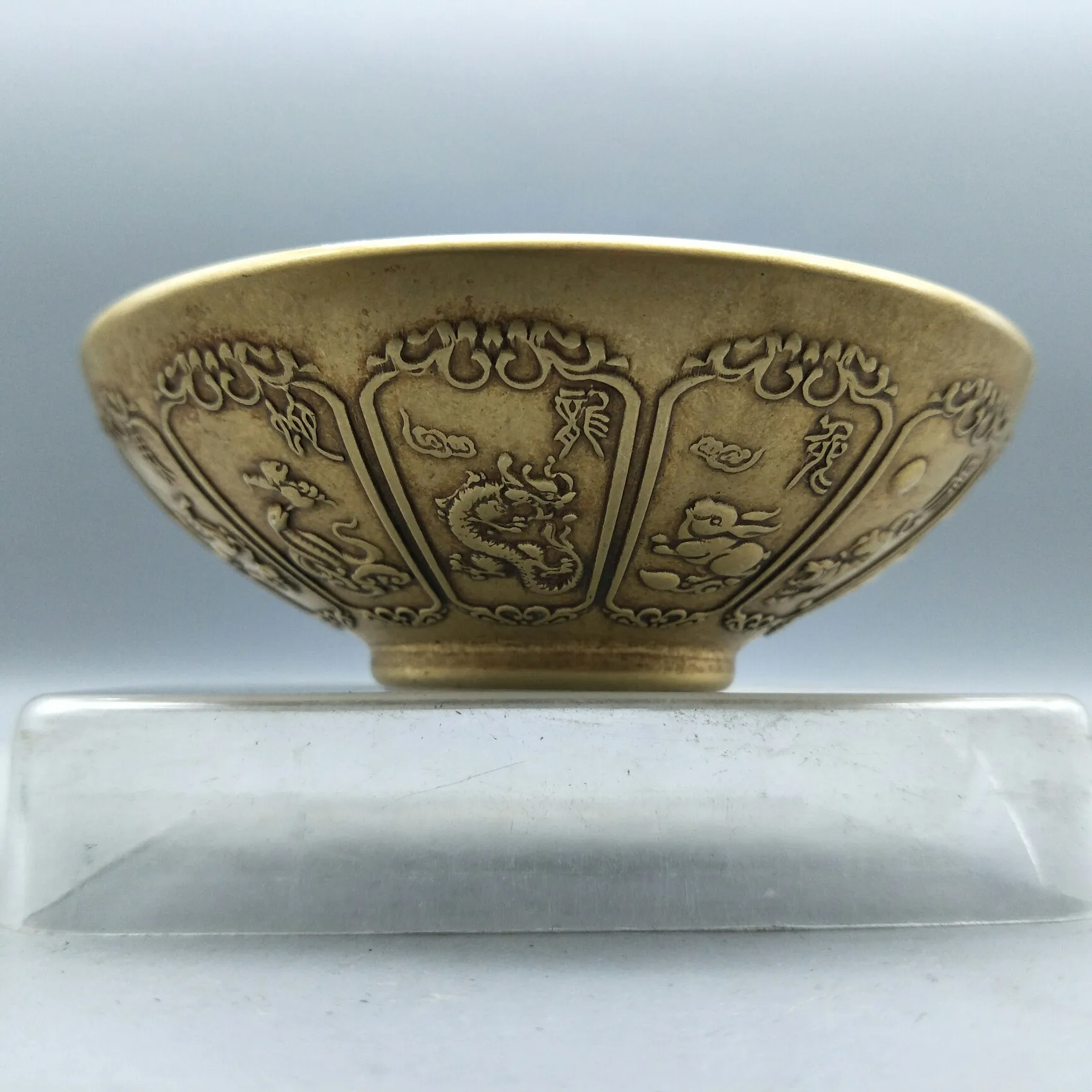 Chinese Elaboration Brass Sculpture Good Luck Wealth“12 Zodiac”Bowl Metal Crafts Home Decoration Free Delivery