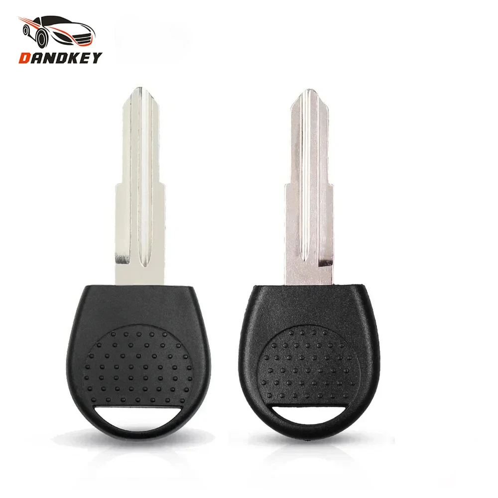 

Dandkey 10PCS Replacement Transponder Chip Auto Car Key Shell Case Cover For Chevrolet AVEO Sail Lova Blank Right / Left Blade