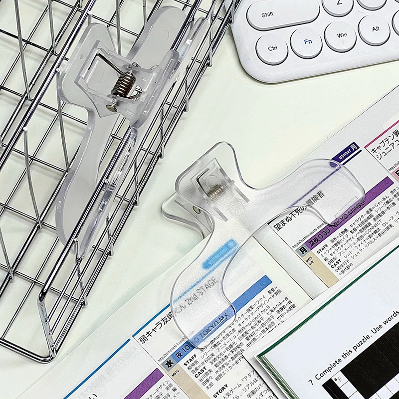 

1pc﻿ Frosted Practical Transparent Page Holder Reading Tool Memo Desk Accessories Note Clip Transparent Simple Fixed Book Clips