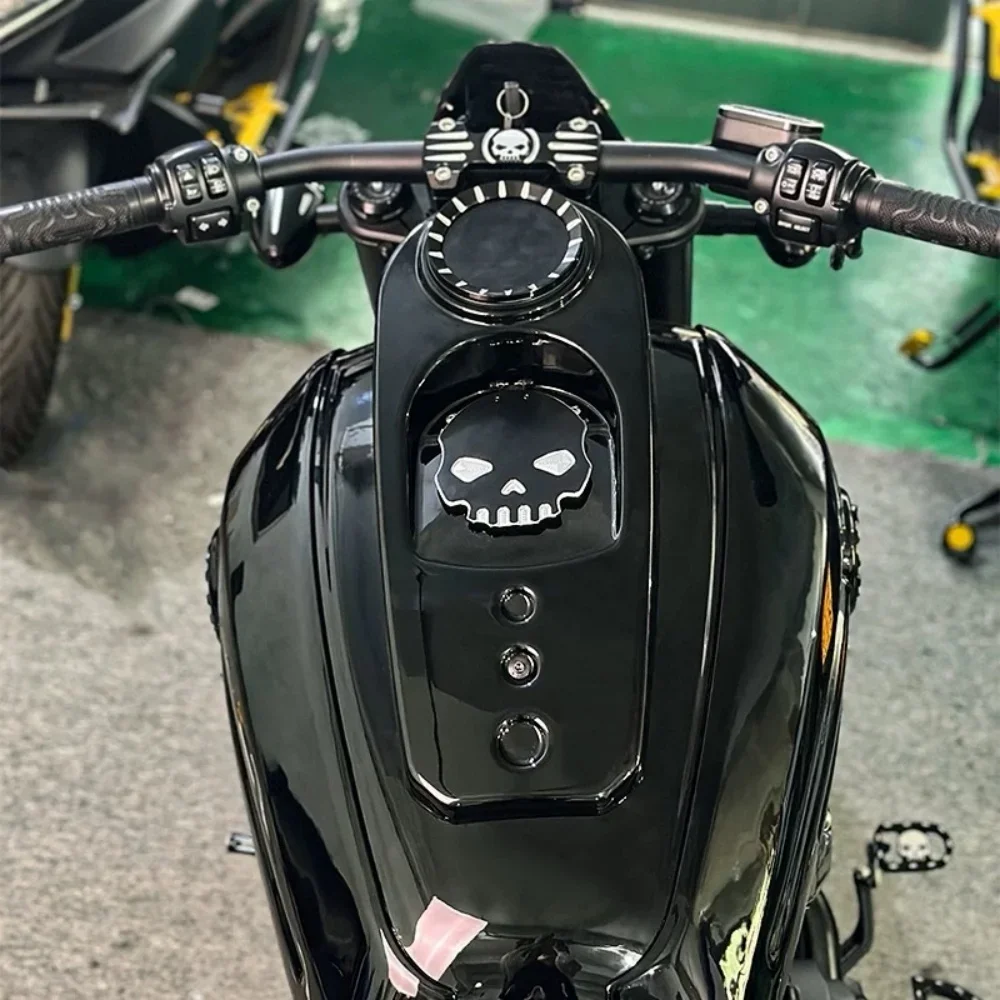 

For QJ SRV 600 modified instrument and fuel tank cap accessories, original mold design motorcycle fuel tank protective cover