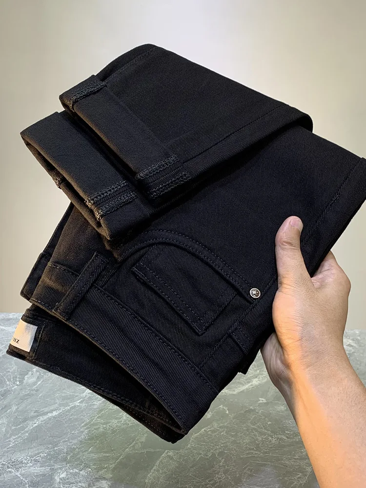 2024 nuovi Jeans da uomo neri pantaloni da uomo Slim Fashion Brand Business Stretch pantaloni Casual in Denim a gamba dritta