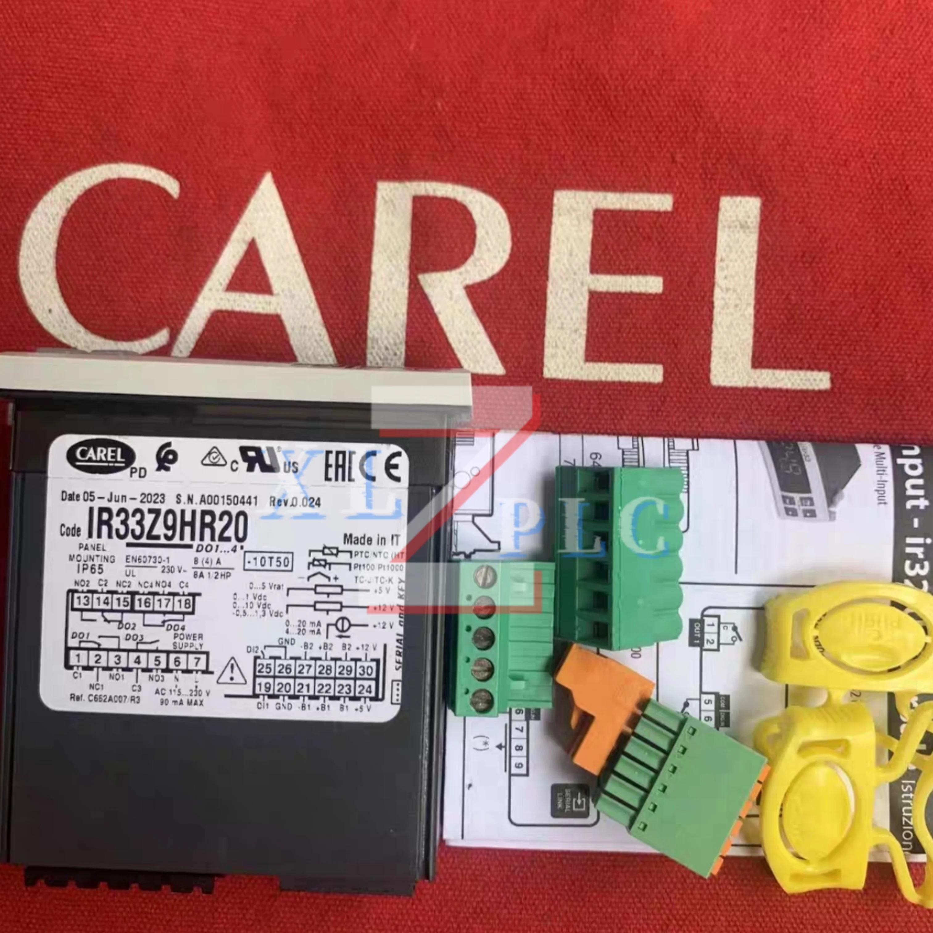 

new original Temperature controller IR33Z9HR20 IR33Z9MR20