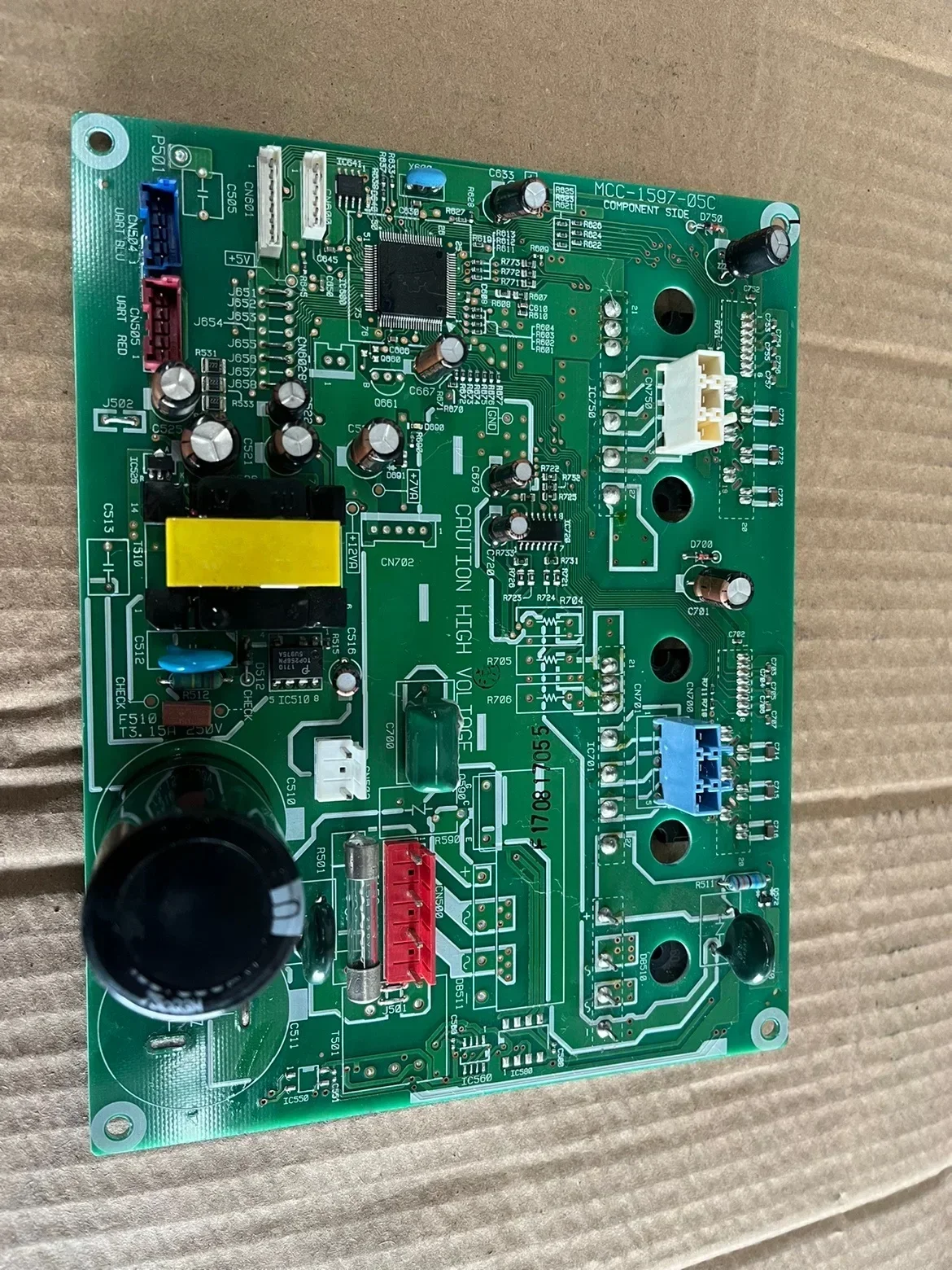 

Universal Fan Frequency Converter Board for Single And Double Motors Brand New MCC-1597-05C