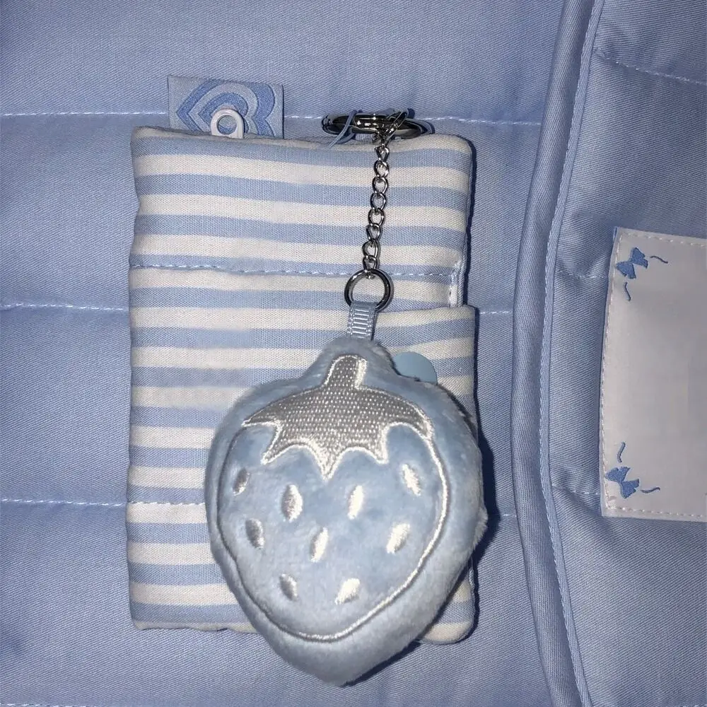 蝶ネクタイの形をしたキーホルダー,カワイイバックパックの装飾,かわいいキーリングの装飾,かわいいキーリングの装飾品