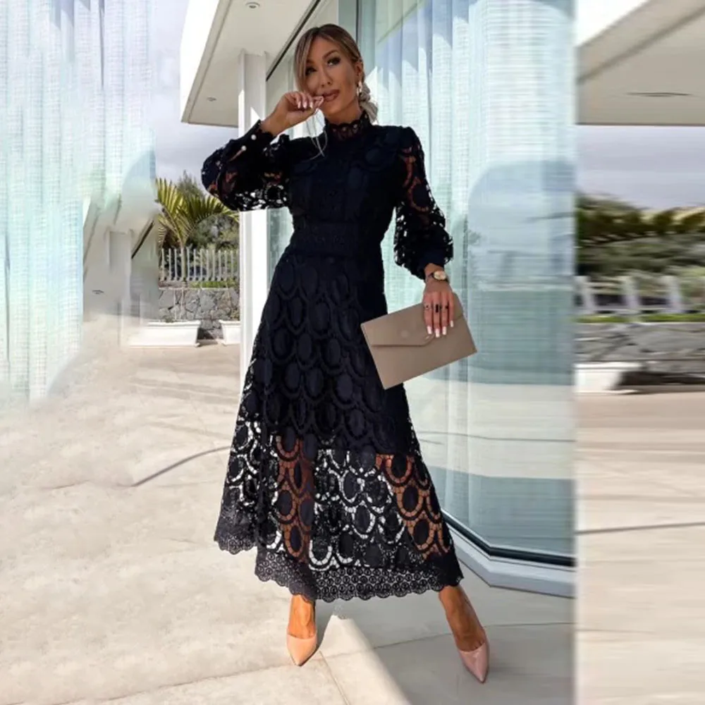 Elegante vestido largo de encaje de manga larga para mujer verano 2025 moda ahueca hacia fuera medio cuello alto vestidos largos ajustados Casual