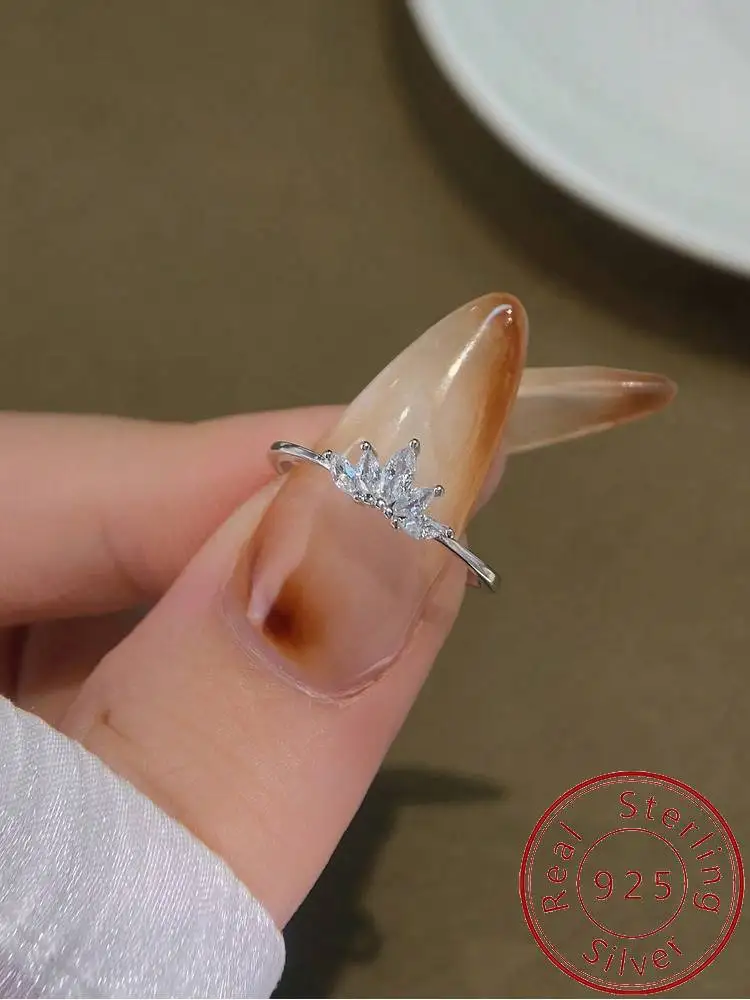 

925 Sterling Silver Classic Delicate Gorgeous Zircon crown Rings for Women Wedding Engagement Fashion High Quality Fine Jewelry