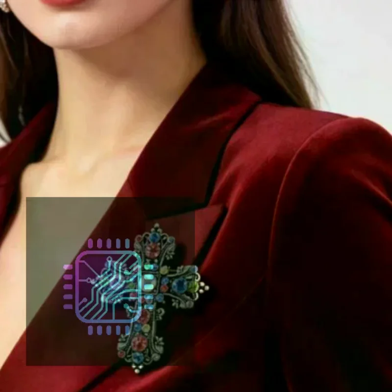 Trendy Rhinestones Cross Brooches for Women Unisex Creativity Pins Badges Office Party Backpack Gifts Jewelry Accessories