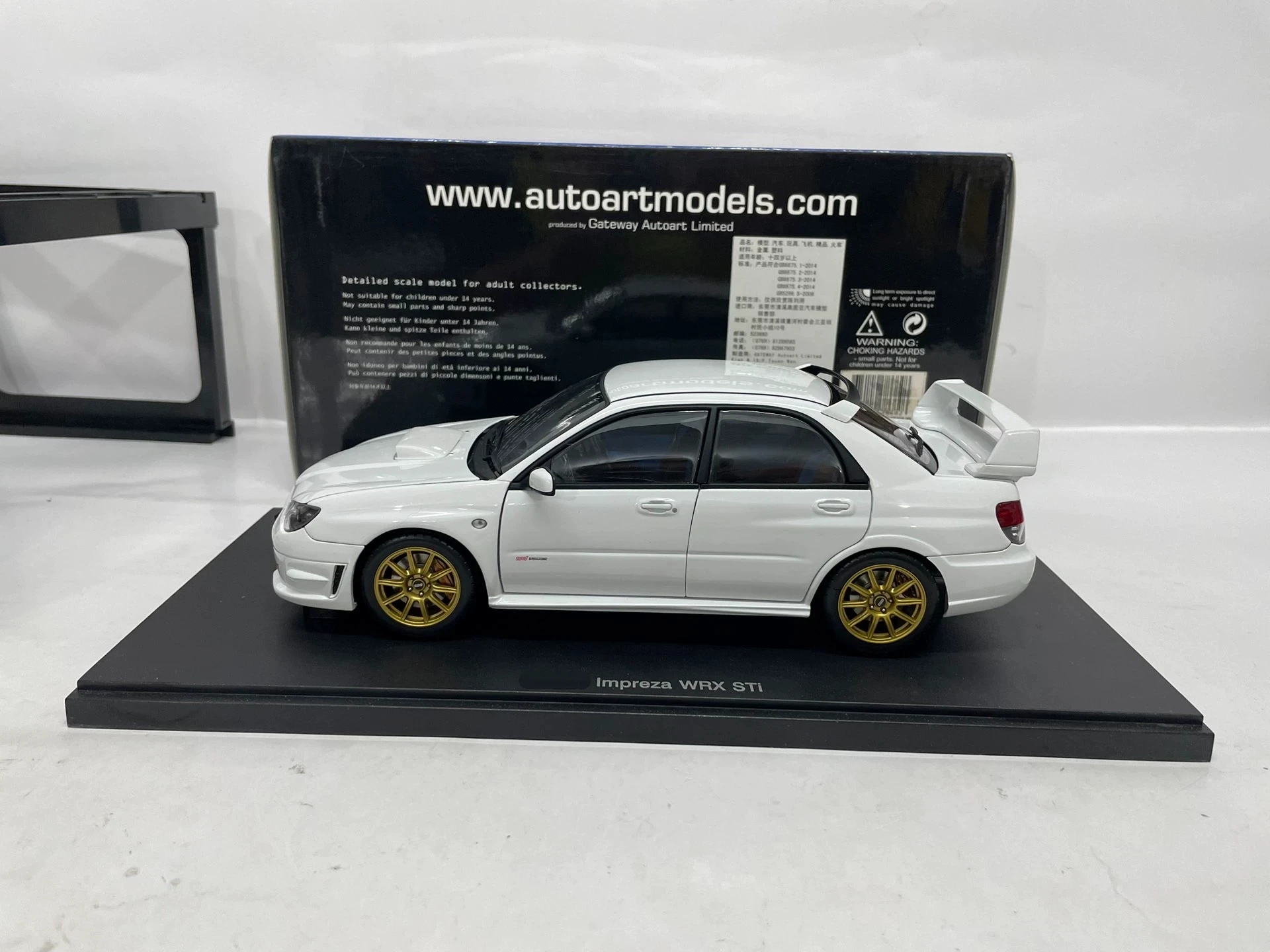 Autoart 1:18 Impreza WRX STI 9 White JDM Simulation Limited Edition All Open Alloy Metal Static Car Model Toy Gift