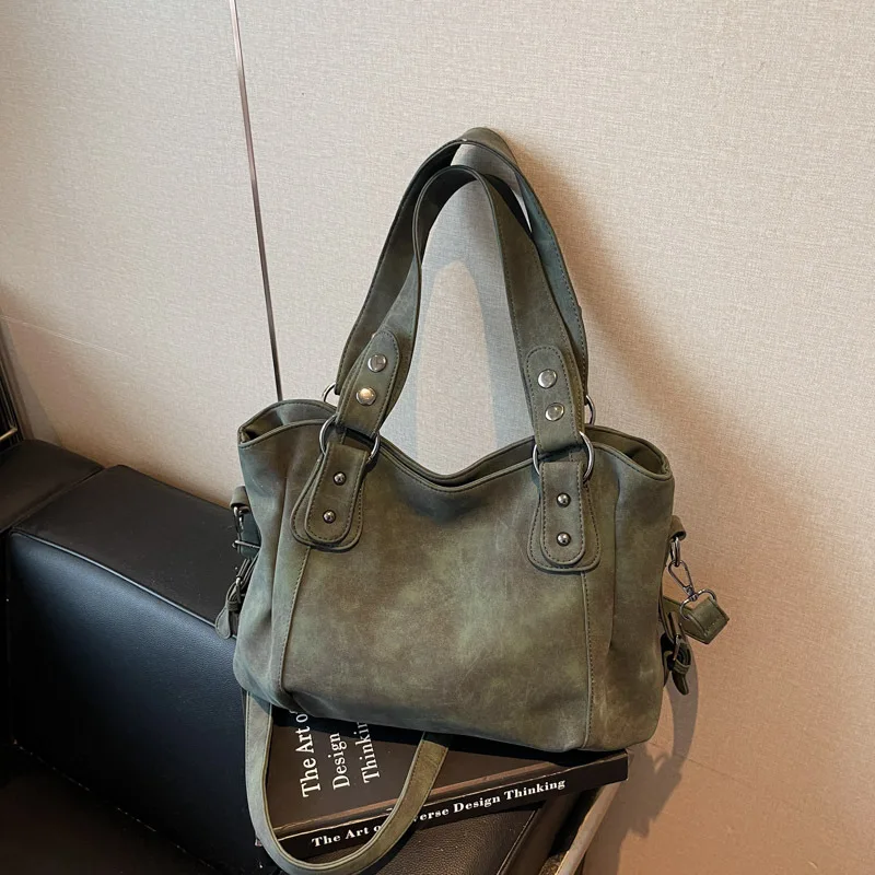 

2025 Cross Border Vintage Square Bag Retro Chic Design Shoulder Bag Vintage Square Premium