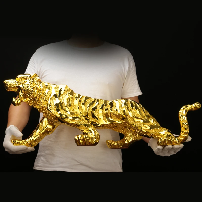 European Style Tiger Resin Decoration Modern Living Room TV Cabinet Home Wine Office Animal Shop Opening Gift