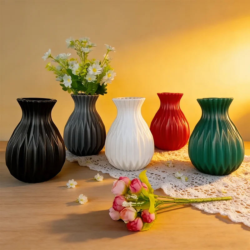 Ready-to-Gift Decorative Vase Nordic Imitation Ceramic Plastic, Versatile for Fresh or Dried Flowers, Practical Home Accent Gift