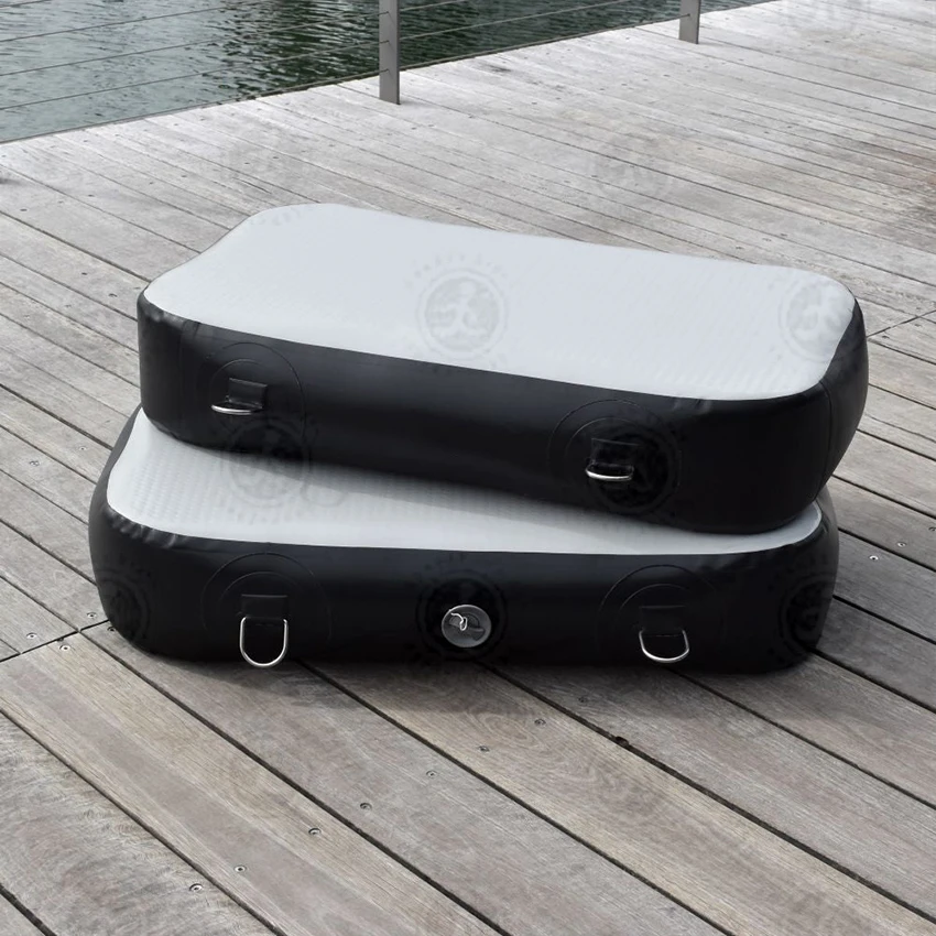 Marine Inflatable Marina Yacht Hull Collider Marine Crash Board Available in Different Sizes and Colors