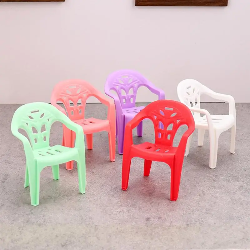 4PCS 미니 지원 미니어처 항목 안락 의자 플라스틱 등받이 의자 1/6 인형 집 액세서리 인형 가구 어린이 선물