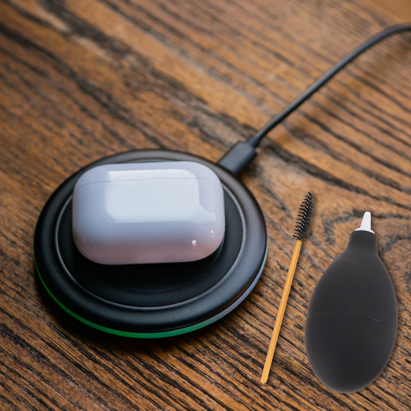 

Headphone Cleaning Kit Ear Tools Headphones Cleaner Earphone Brush Pen Earbud