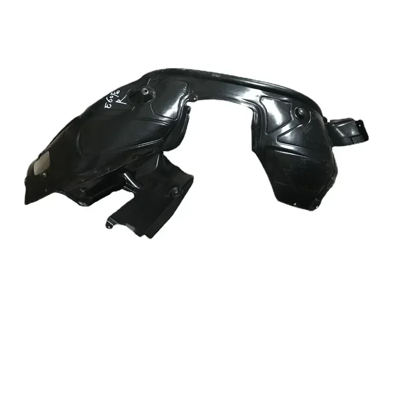 

Передний левый/правый задний подкрылок/защитный кожух/нижняя секция для BMW E60 520i 523i 525i 528i 530i 535i E61