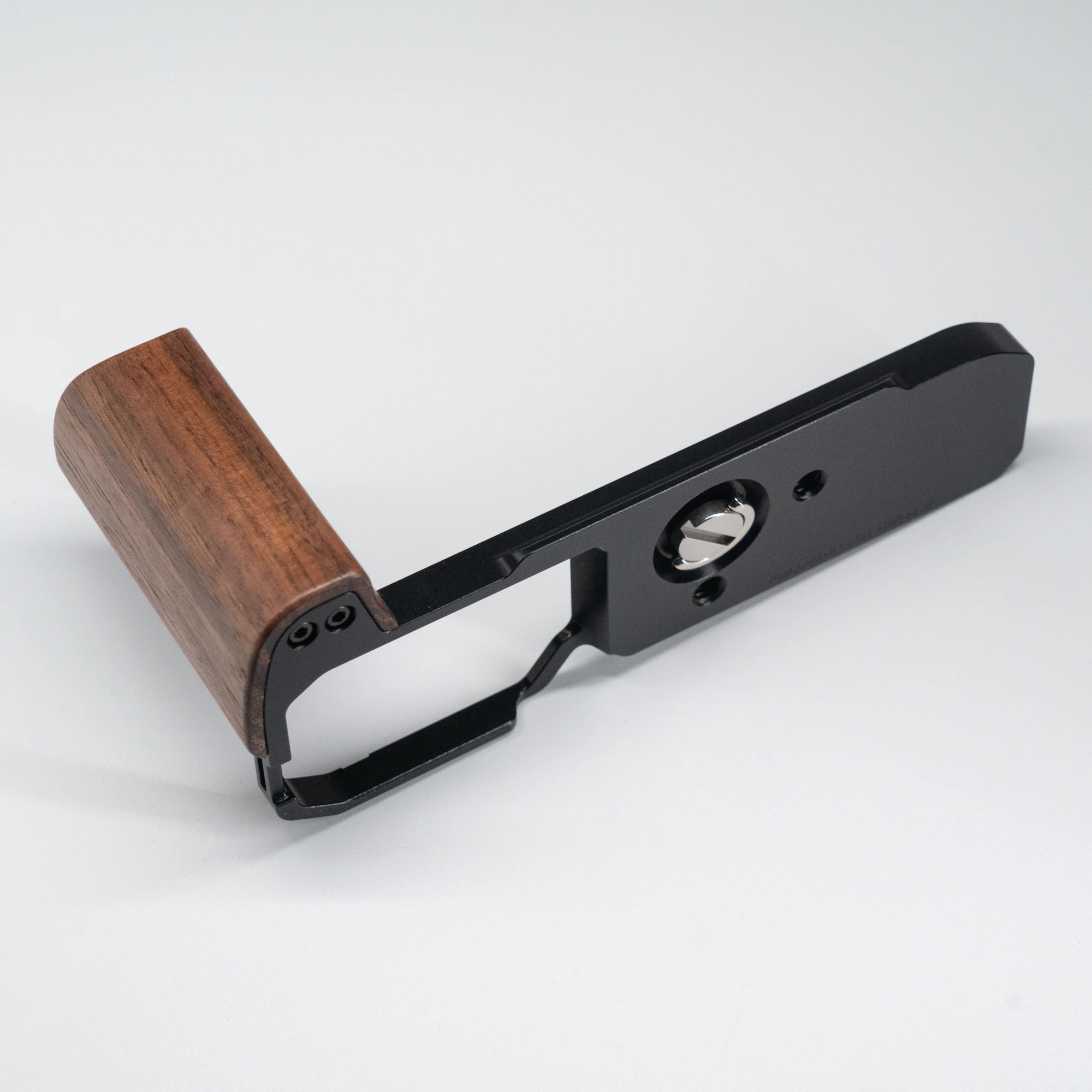 YUWOOD Solid Wood L Grip Walnut Sandalwood Camera Handle for Nikon ZF Digital Cameras
