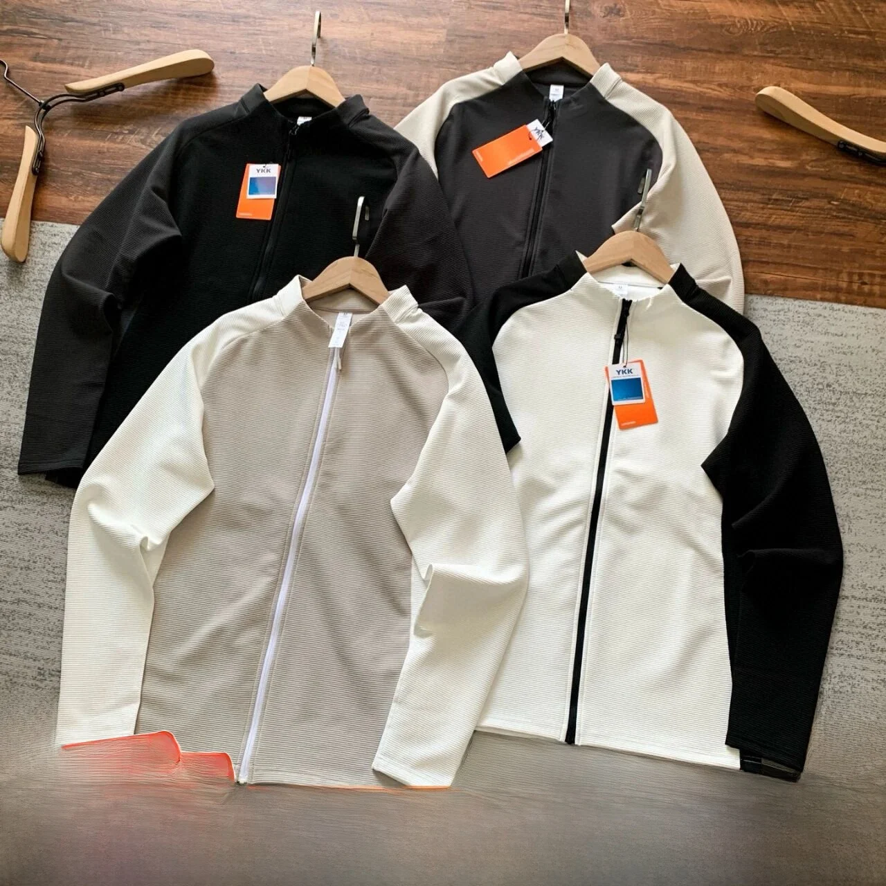 

Элитный джет на открытом воздухе! Четырехсторонняя резинка! Осеннее мужское спортивное пальто для верховой езды Qui-drng, дышащее лоскутное пальто с воротником-стойкой