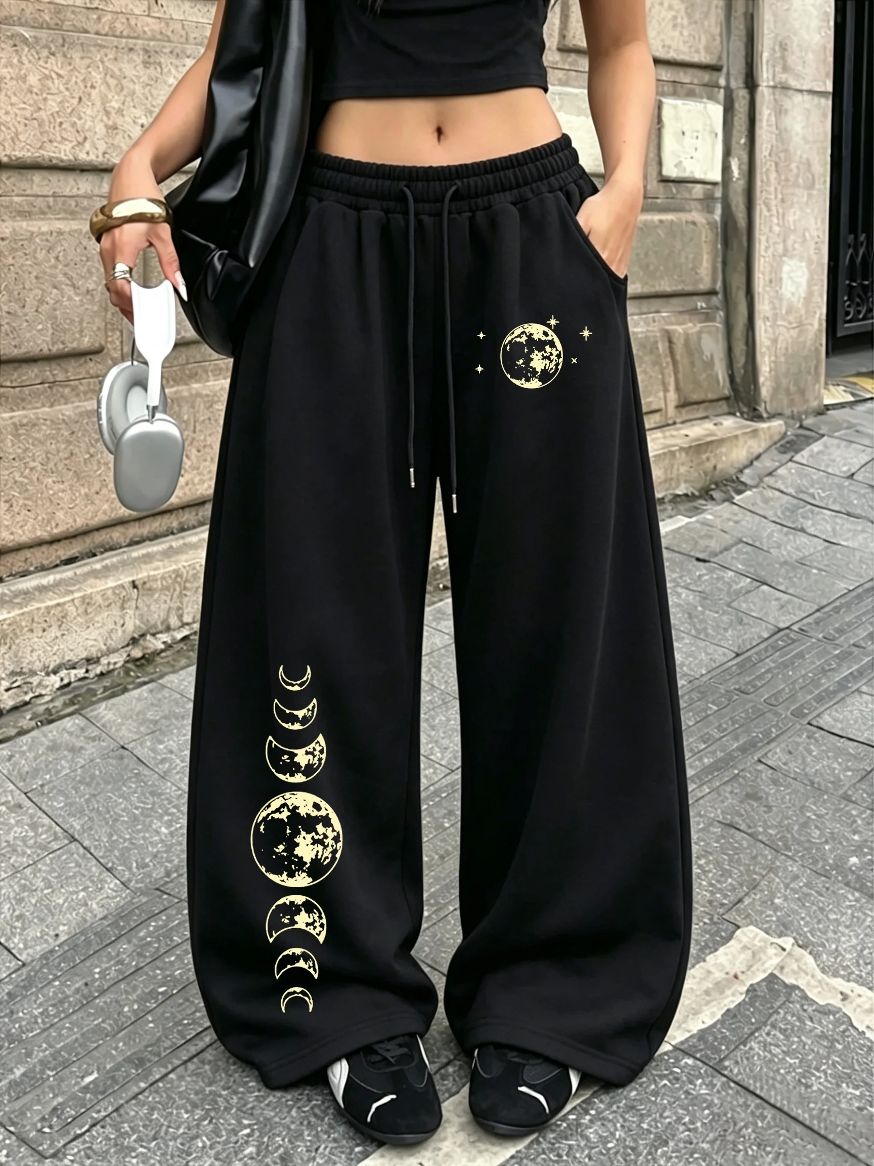 Women's Star and Moon Print Fleece Sweatpants for Autumn and Winter Warm Casual Loose Stylish and Versatile Streetwear Trendy