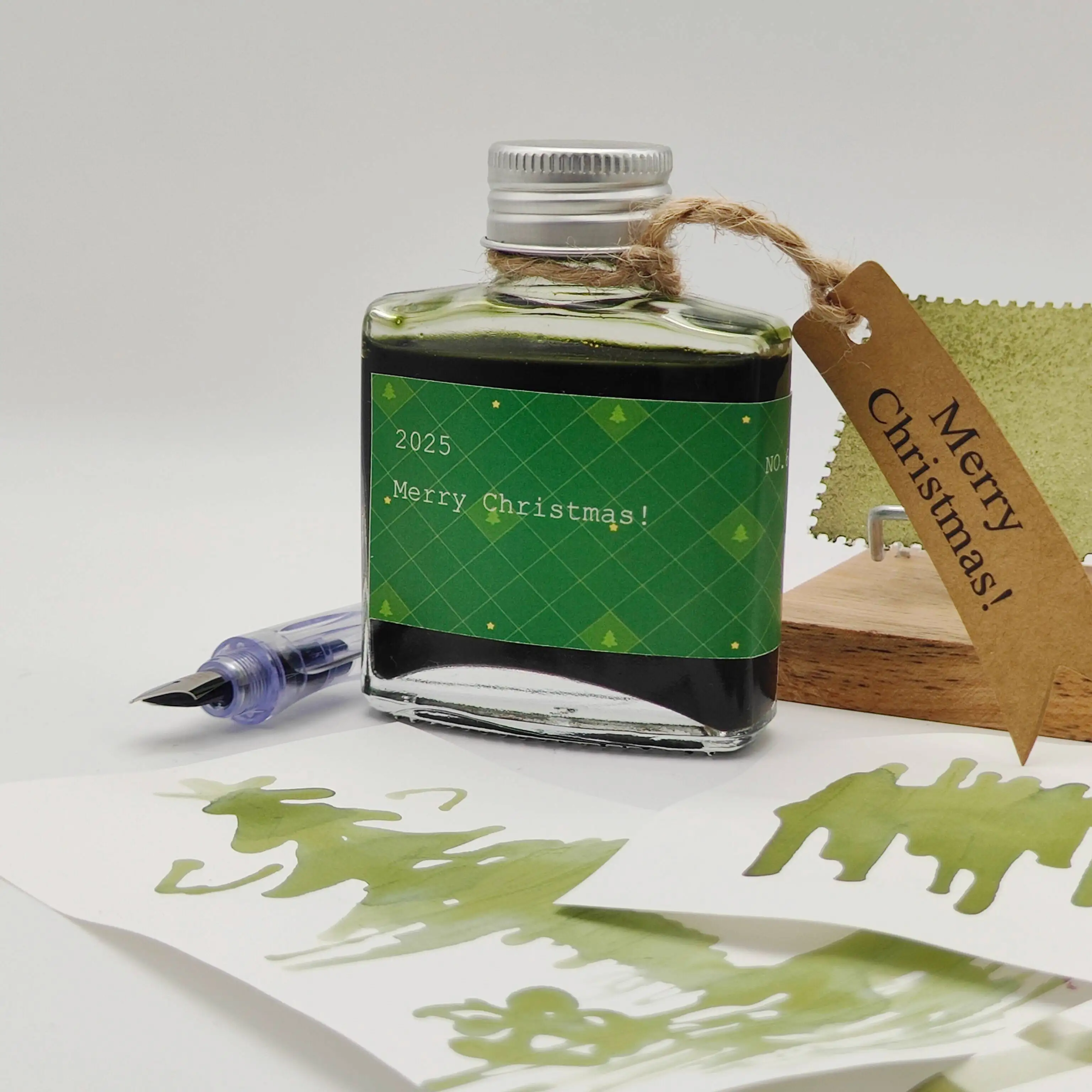

Zercon Ink NO.64 [2025 Merry Christmas] Handaccount Writing Pen Ink