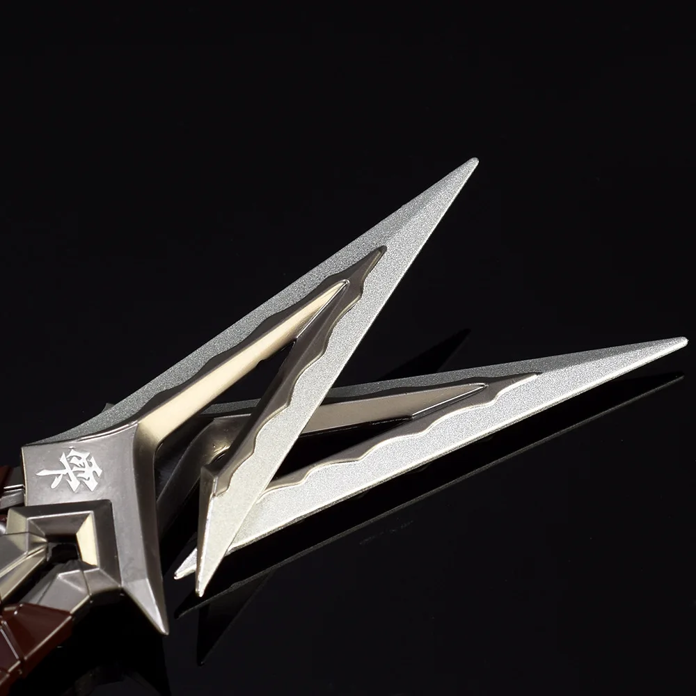 16cm Valorant Weapon Melee Kuronami No Yaiba 닌자 Kunai 게임 무기 모델 금속 사무라이 검 장식품 데스크탑 공예 장난감 소년