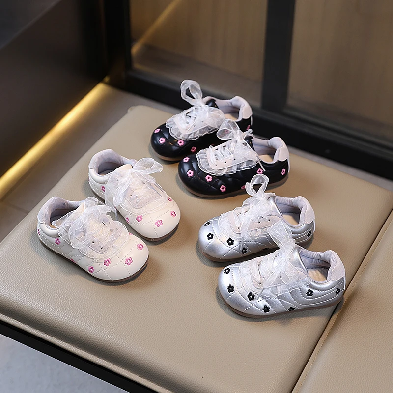 

Новинка 2023 года, весенне-осенняя детская повседневная обувь, милая кружевная спортивная обувь для девочек, элегантные модные детские теннисные кроссовки принцессы