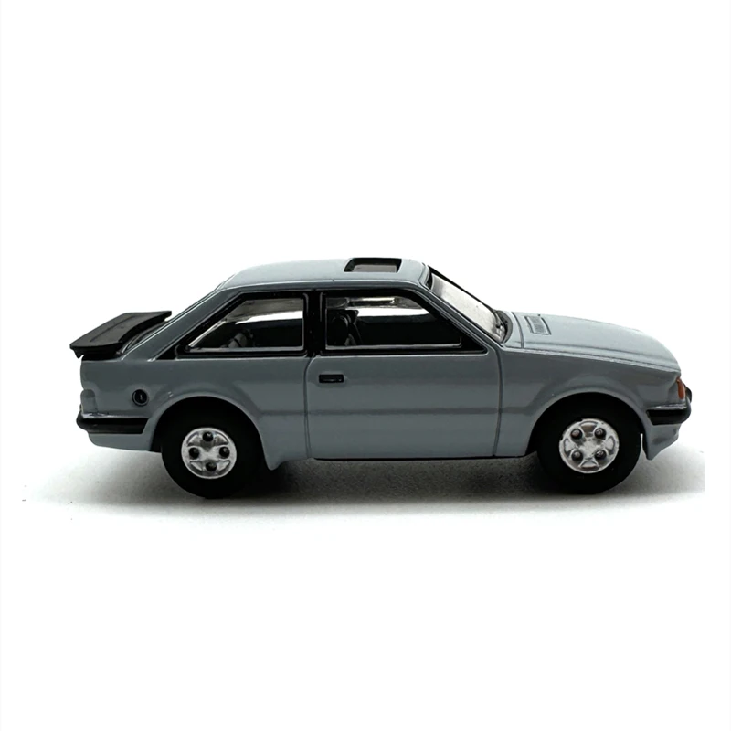 OXFORD 1:76 scala pressofuso lega Ford Escort XR3i Coupe giocattoli auto modello classici adulti Nostalgia Souvenir regali Display statico