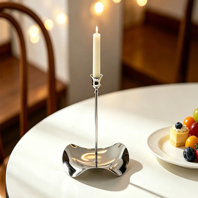 Irregular Base Candle Holders Abstract Art Bell Head Candle Holders Luxury Delicacy Metal Candles Holder Home Decoration