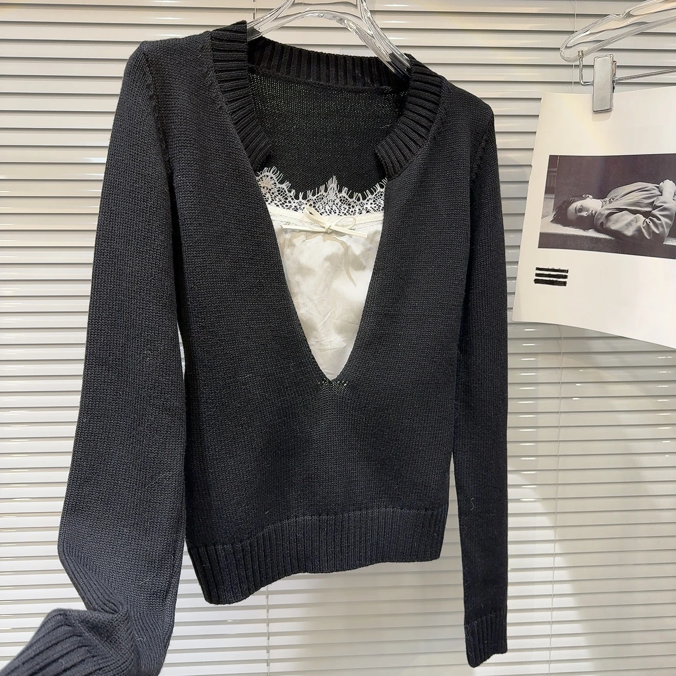 Trendy Lace Splicing Color Blo V-ne Strickpullover Frühling 2026 Ele Ladylike Small IRT für junge Frauen