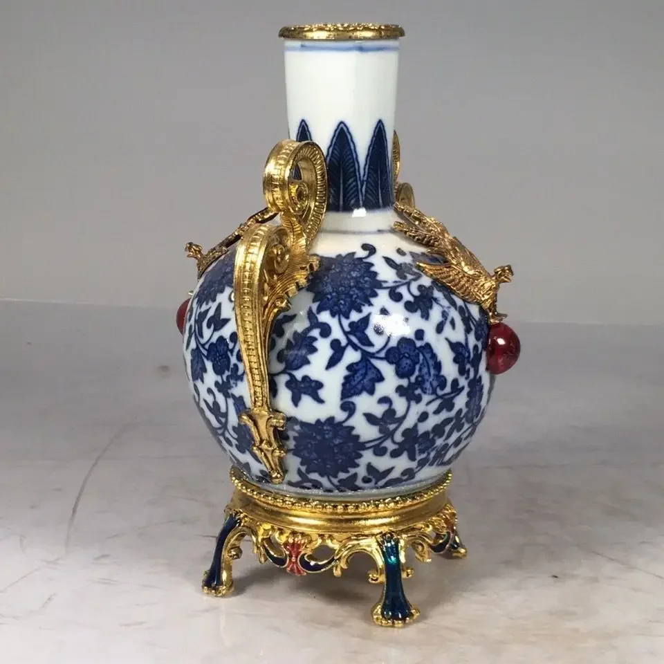 Chinese old goods, antique porcelain, antiques, blue and white inlaid copper, reflux celestial globe vase, decorations, ornament