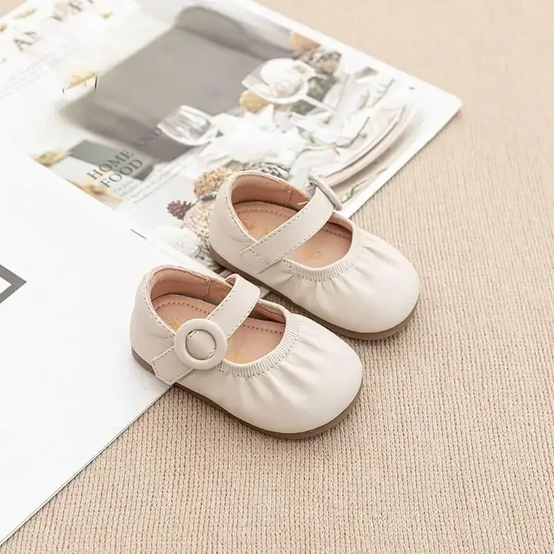 

Baby Girl Soft Sole Learning to Walk Shoes Cute Fashionable Spring Shoes for Girls Toddler Footwear Comfortable Breathable