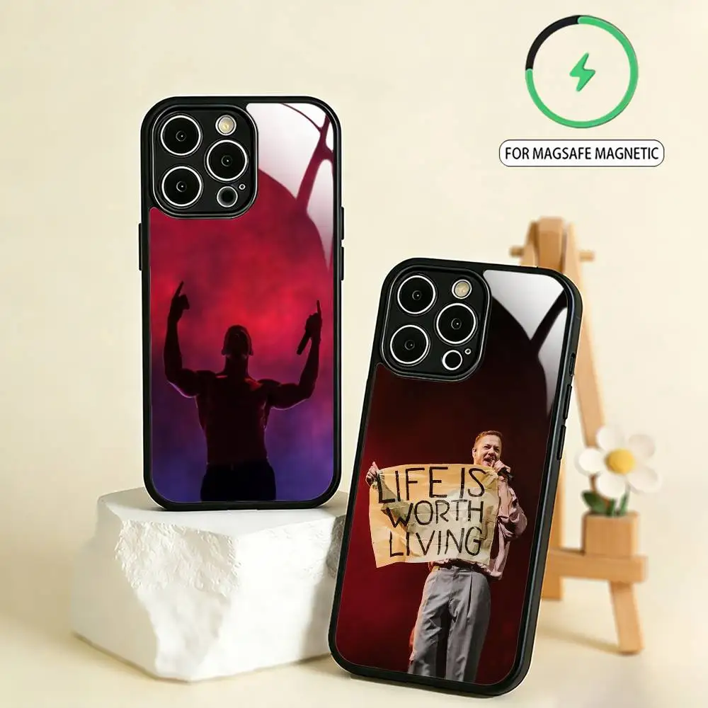 

Powerful D-Dan Reynolds Phone Case For iPhone17,16,15,14,13,12,11 Plus,Pro Max Magnetic For Magsafe Wireless Charging