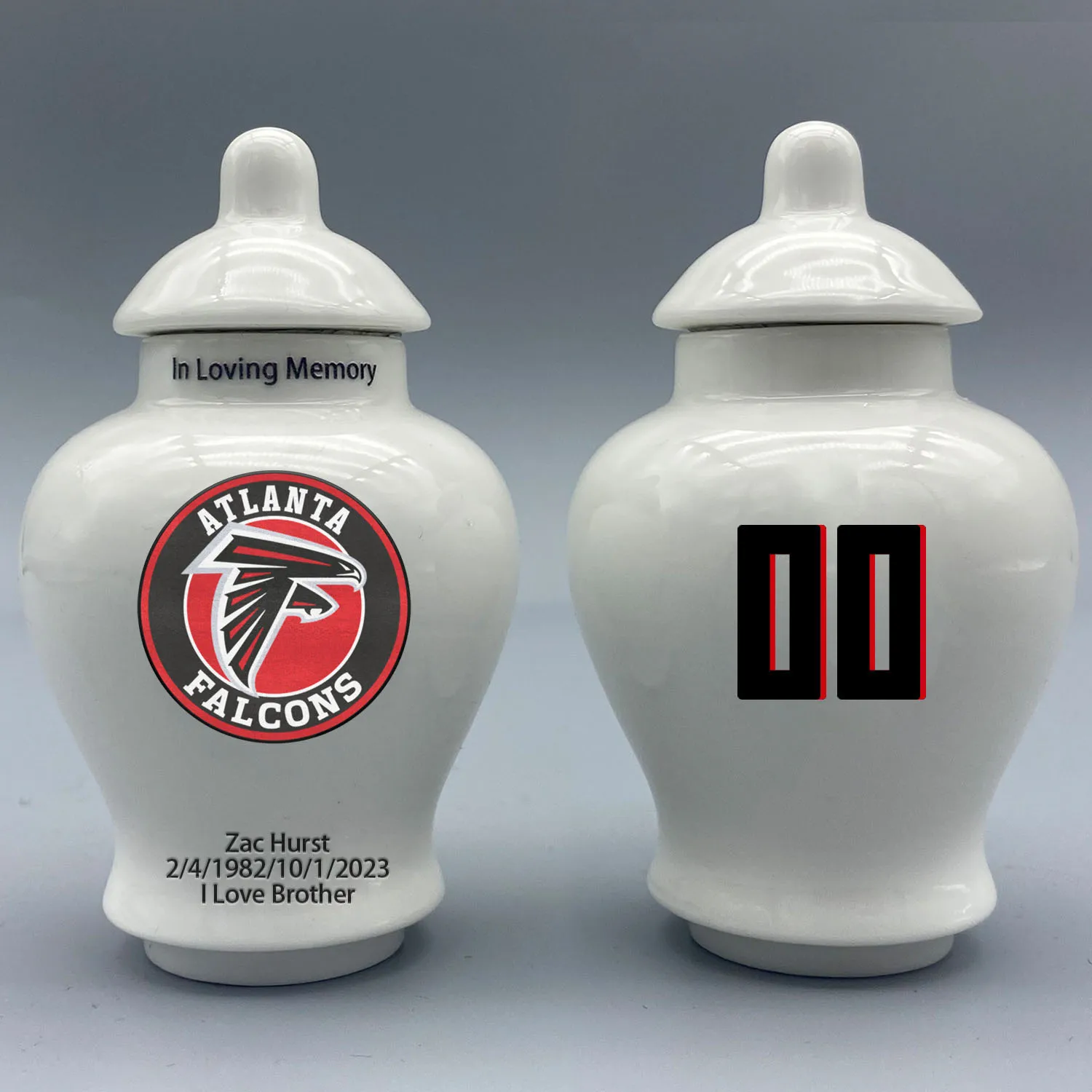 

Mini Urn for Atlanta Falcons-themed Logo Urn.Please send me the customization information - name/date and number on the urn